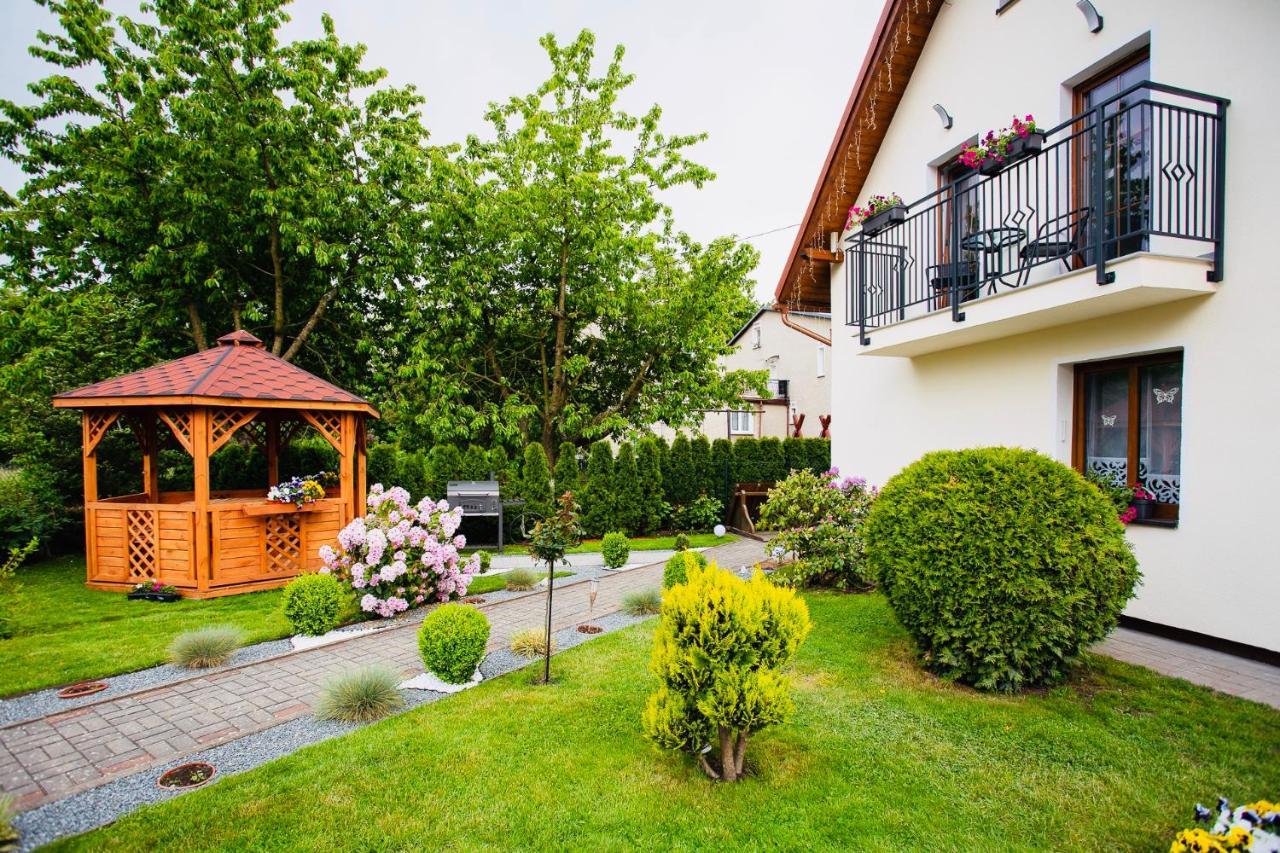 Apartamenty Pod Cisem Kudowa-Zdrój Kültér fotó