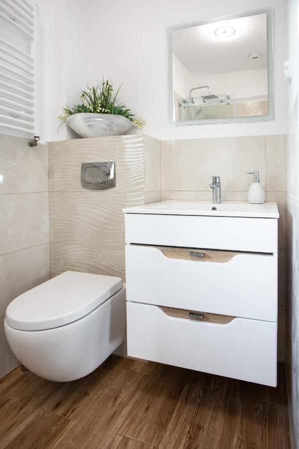 Apartamenty Pod Cisem Kudowa-Zdrój Kültér fotó