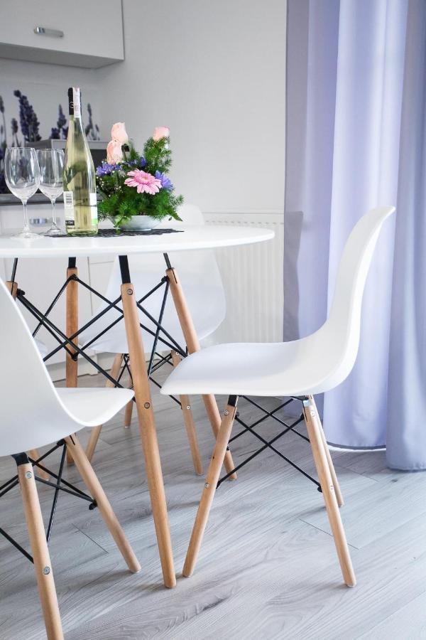 Apartamenty Pod Cisem Kudowa-Zdrój Kültér fotó